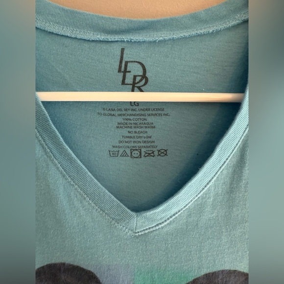 Lana Del Ray Paradise T Shirt Women’s Size Large Blue Short Sleeve Cotton V Neck - Picture 2 of 6